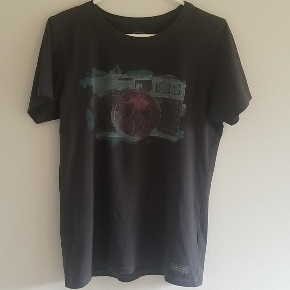 Life Is Good graphic t-shirt